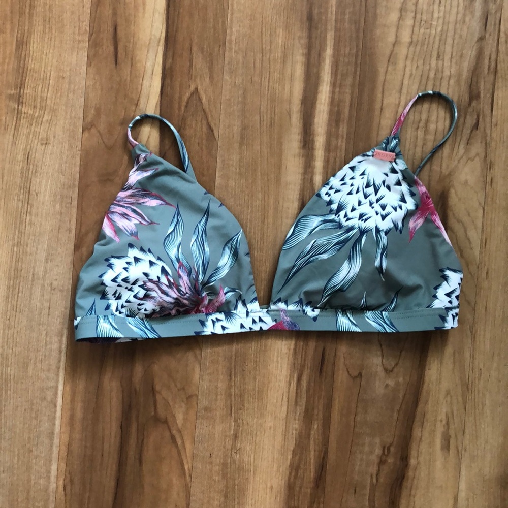 Roxy Bikini top